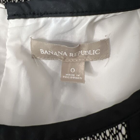 Banana Republic Dress Womens 0 BLack Lace Overlay Sleeveless Scoop Neck Zip - Picture 7 of 13